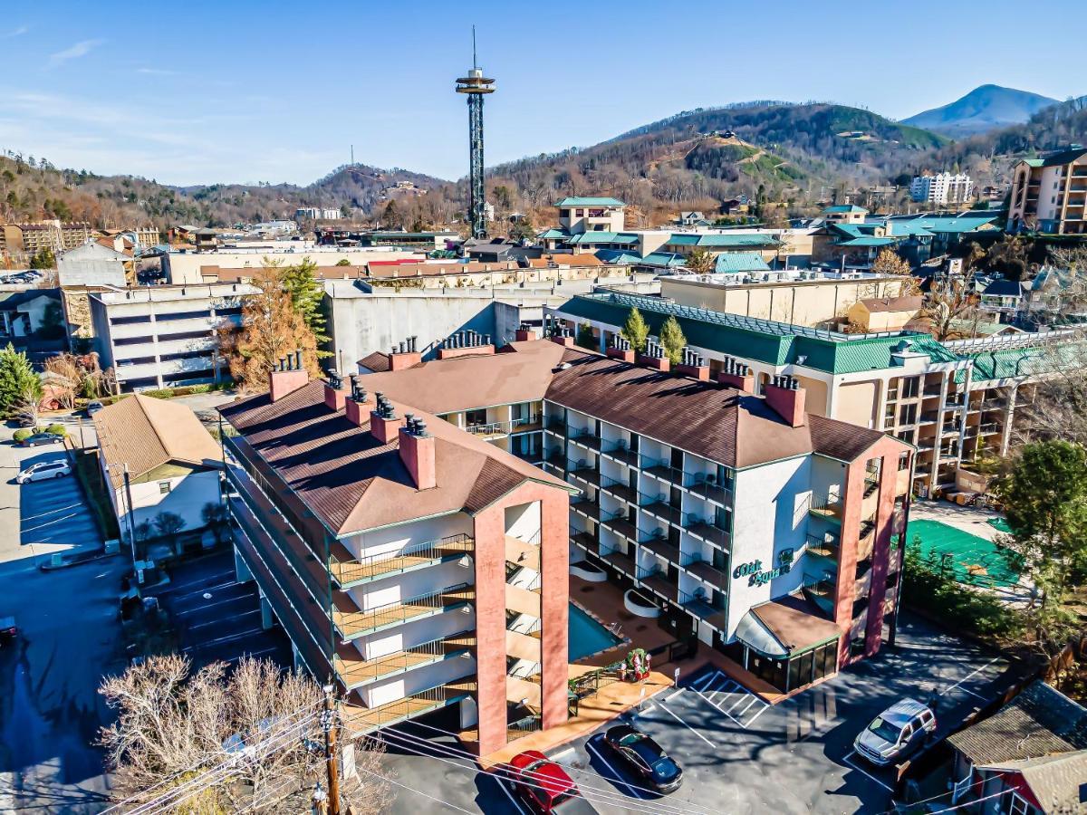 Lovely Condo W/ Indoor Pool *Only Steps To Parkway Gatlinburg Buitenkant foto